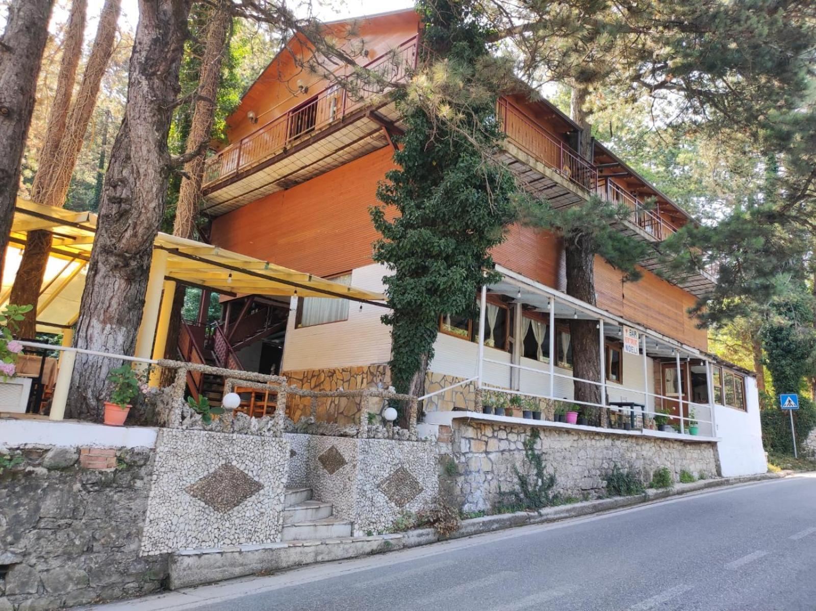Hotel Toni Llogora Dukat Dış mekan fotoğraf