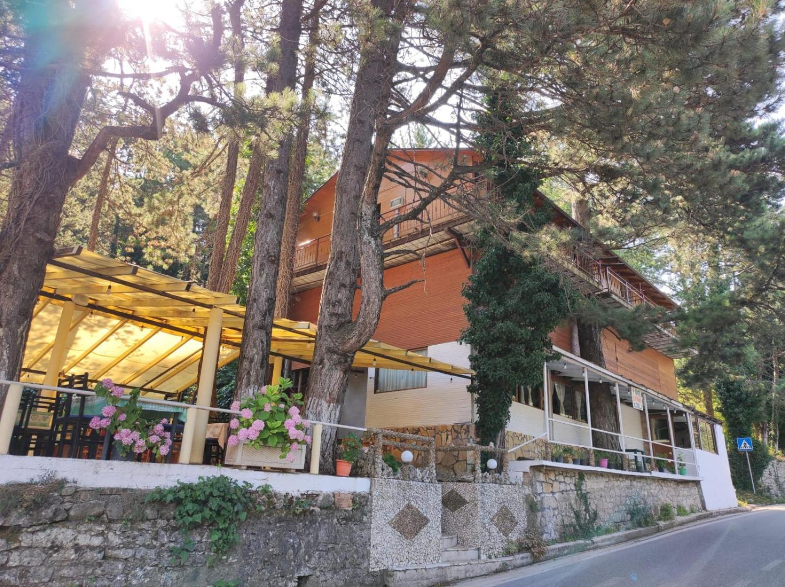 Hotel Toni Llogora Dukat Dış mekan fotoğraf